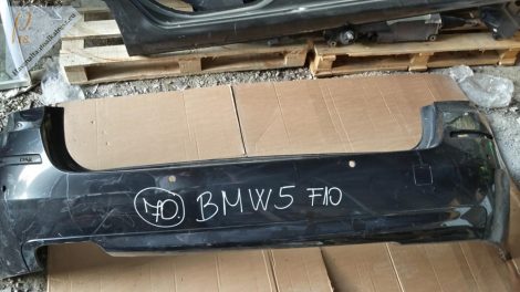 BMW 5. fekete hátsó lökhárító